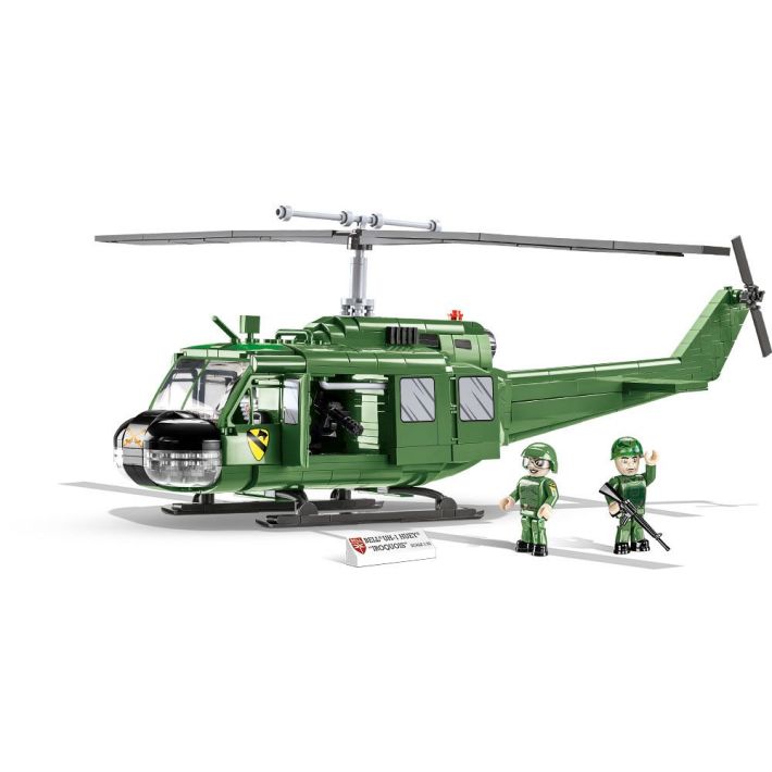 Bell UH-1 Huey Iroquois - fot. 3