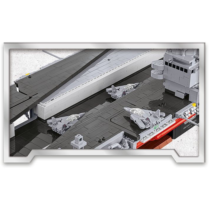 Top Gun Aircraft Carrier - fot. 5